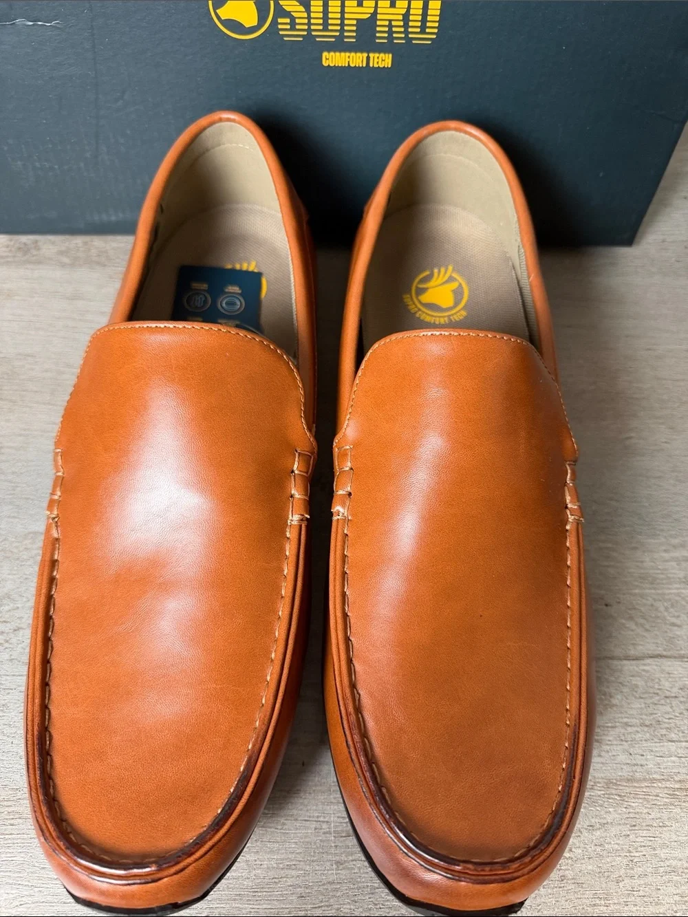 Men’s Tan Leather Slip-On Driving Loafers